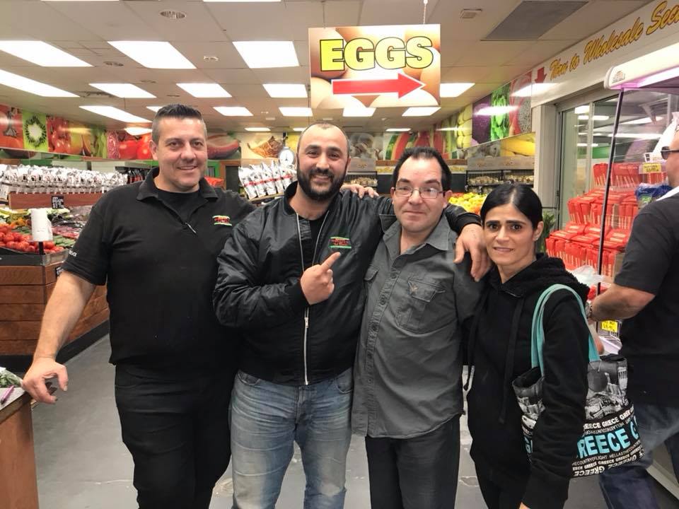 Adelaide fruiterer’s hilarious tactics against Aldi go&nbsp;viral