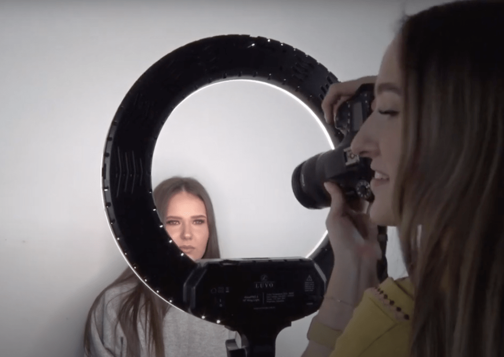 VIDEO: Adelaide makeup artist values passion over&nbsp;profit